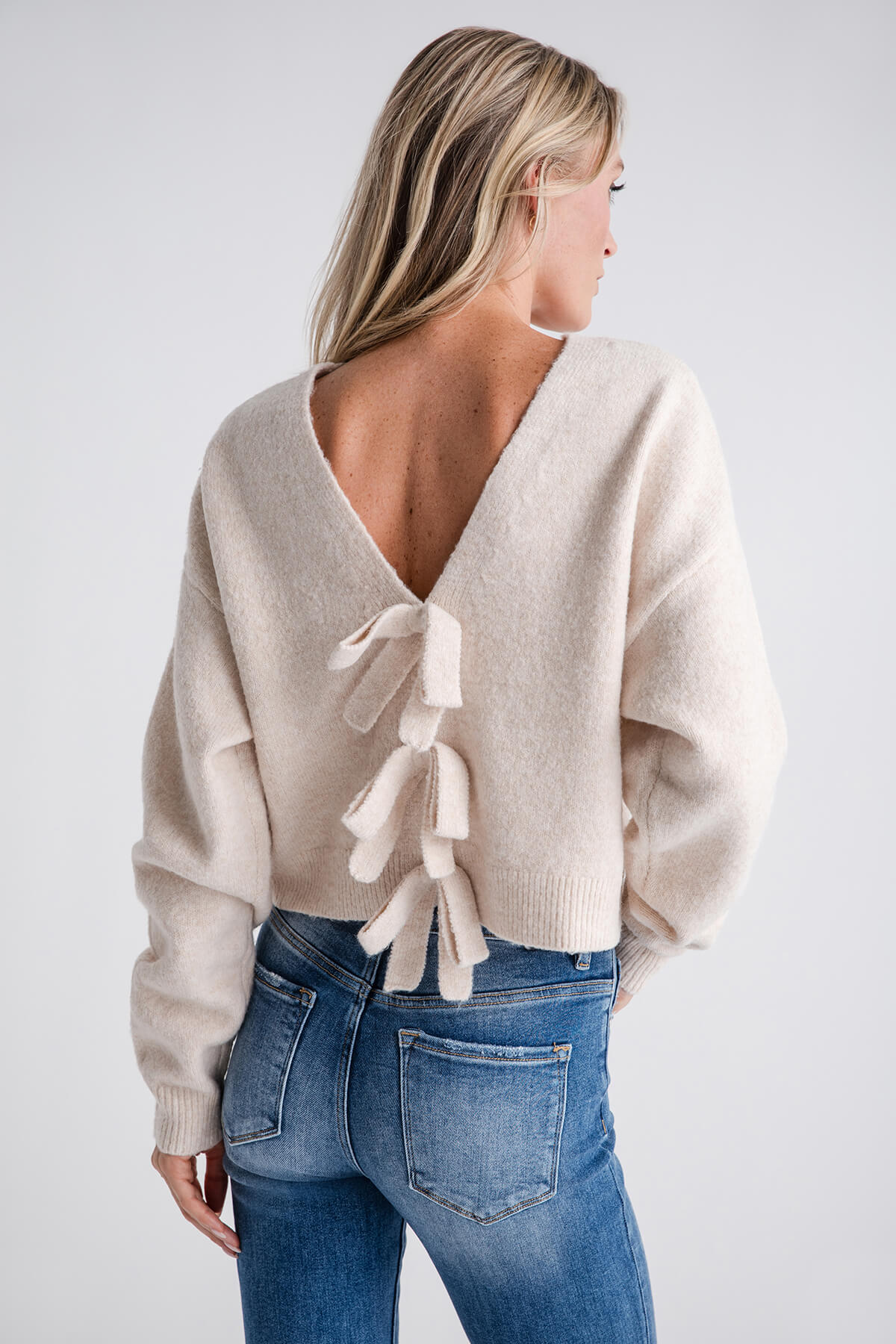 Jesse Bow Sweater (2 colors)